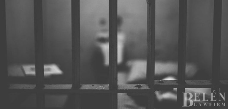 cargos por violencia doméstica tiempo en la cárcel